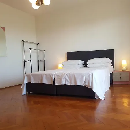 Barun Apartment Kastela