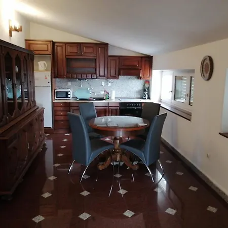 Barun Apartment Kastela